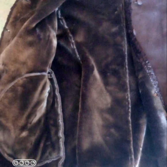 Jones New York Plush Brown Short Winter Coat - Picture 3 of 12